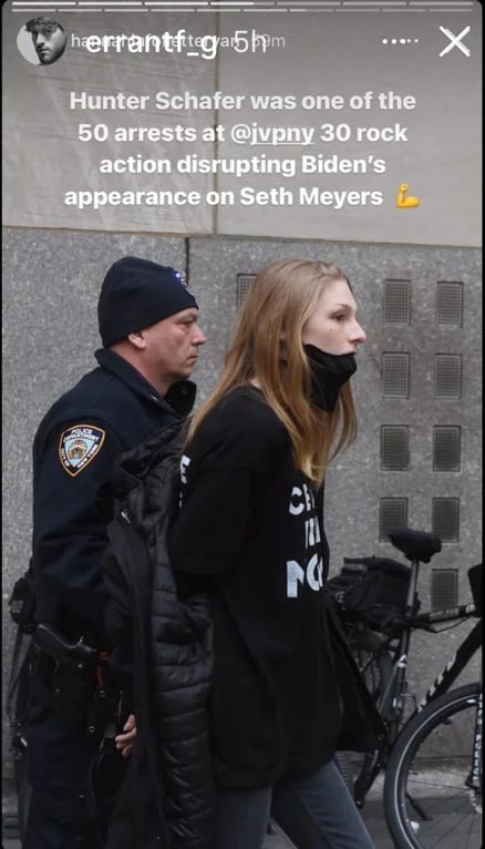 Hunter Schafer was one of the 50 arrests at @jvpny 30 rock action disrupting appearance on Seth Meyers
