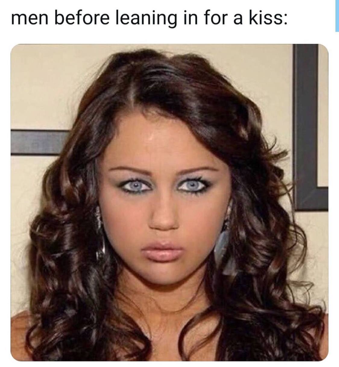 men before leaning for a kiss: 4