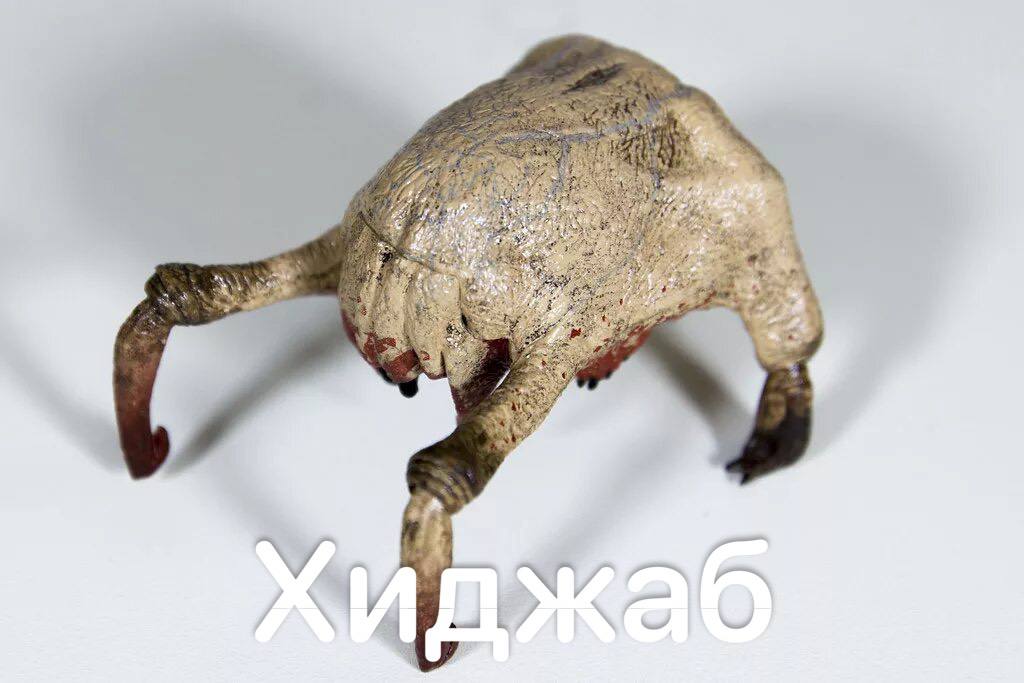 1 i У 4 2 4 4 у a 4