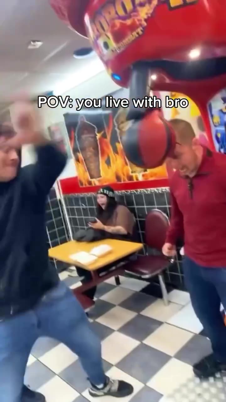 POV: youve Wikia [ro