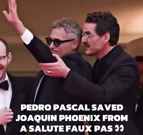 PEDRO PASCAL SAVED JOAQUIN PHOENIX FROM А SALUTE FAUX PAS 99