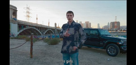 мужчины перед зеркалом в четыре утра би лайк