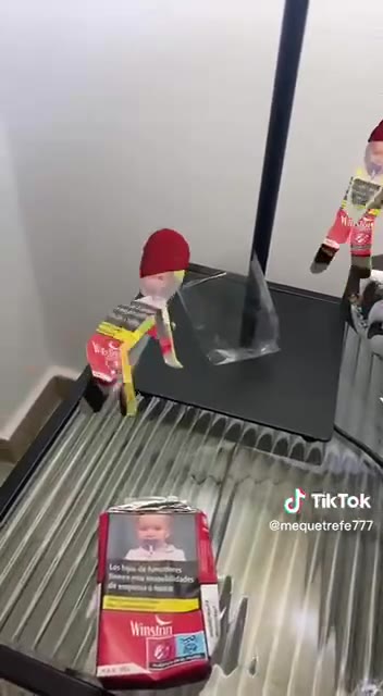 4 TikTok у @mequetrefe777