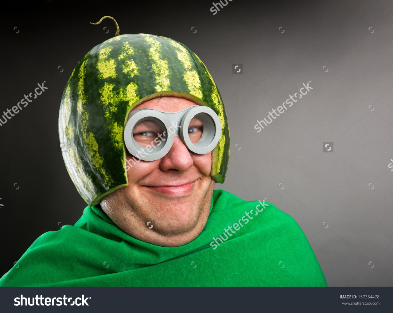 ладно, запрос weird на шаттере это мой новый вид развлекухи