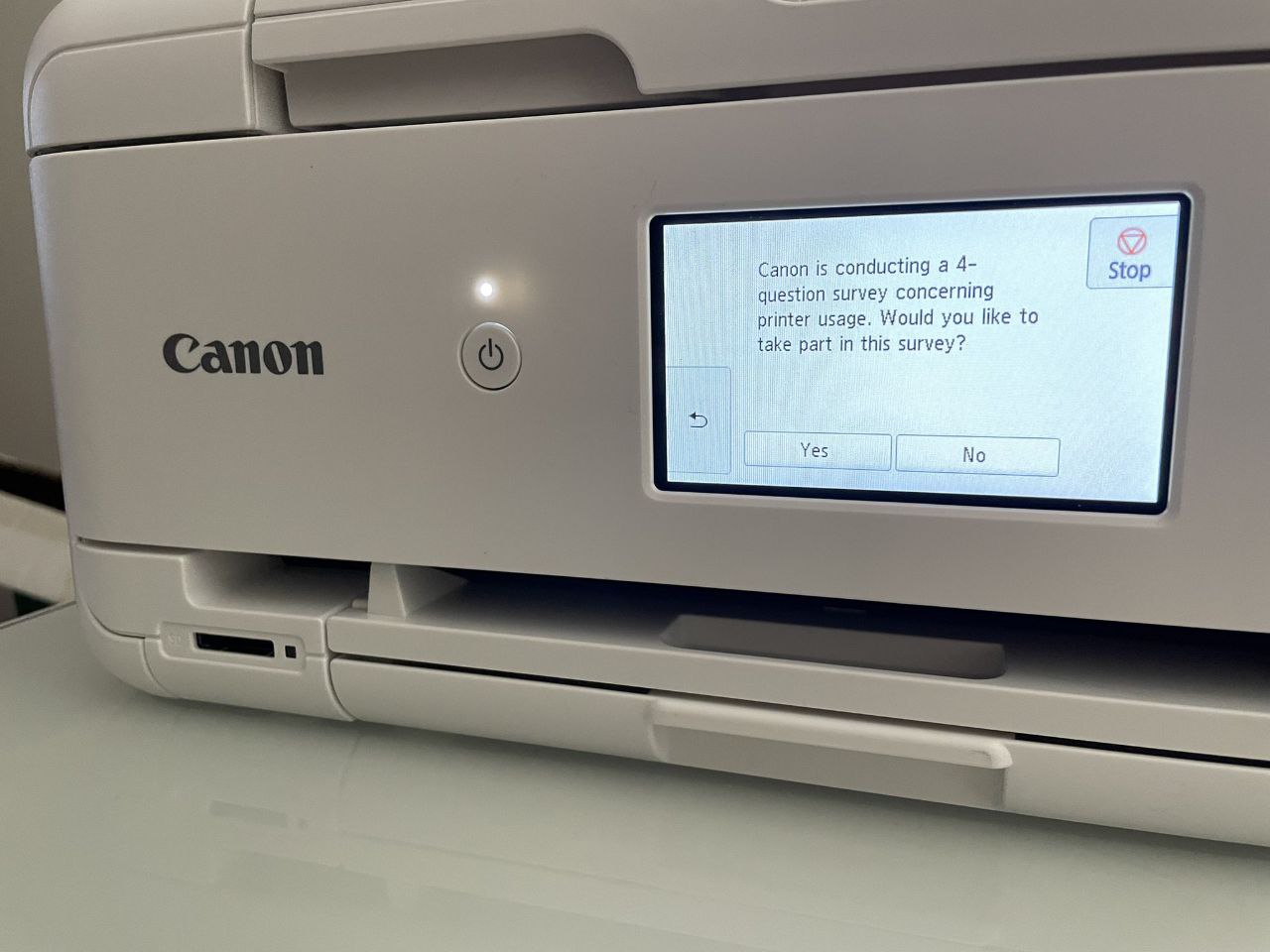 Сапон is conducting а 4- Stop ‘question survey concerning printer usage. Would you like to take part in this survey? i