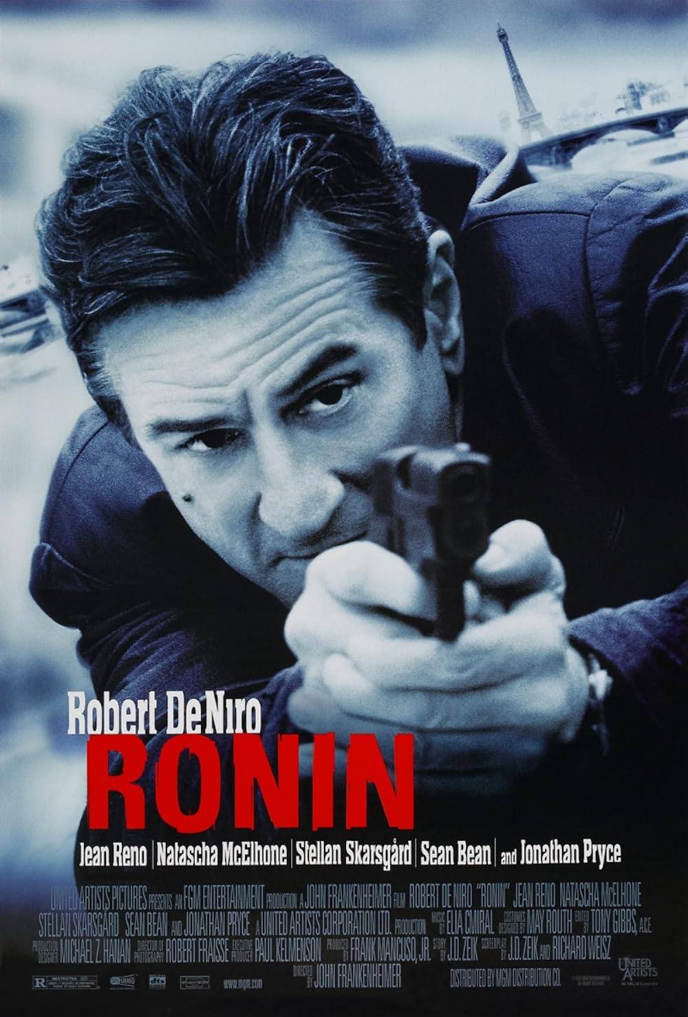 Ронин (1998)

Хоть и концептуально интересная и нетривиальная, но на деле очень громоздкая и малоподвижная конструкция триллера, поданного с точки зрения наемников, которые не знают подробностей опера