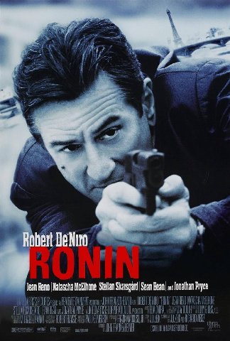Ронин (1998)

Хоть и концептуально интересная и нетривиальная, но на деле очень громоздкая и малоподвижная конструкция триллера, поданного с точки зрения наемников, которые не знают подробностей опера