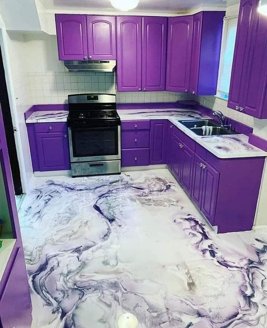😳😳 what if we kissed in the lean kitchen 😳😳