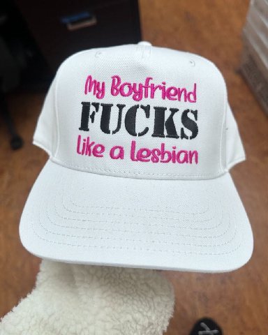 Boyfriend FUCKS like a lesbian