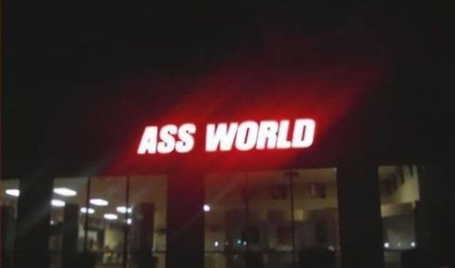 ASS WORLD