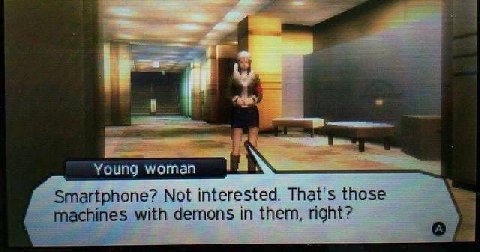 Young woman Smartphone? Not interested. That's those with детоп$ them, right?