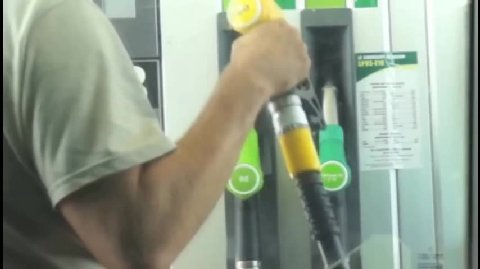 Редкие кадры. Нива Варга Викернеса не заводится. ☺️
