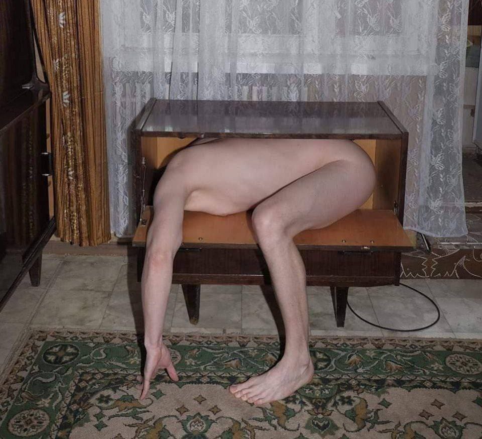 у