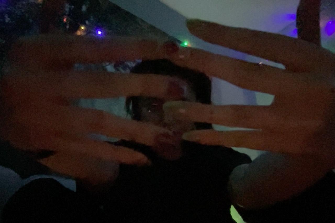 4 4