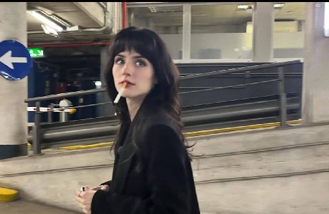 i believe in girls with a cig supremacy