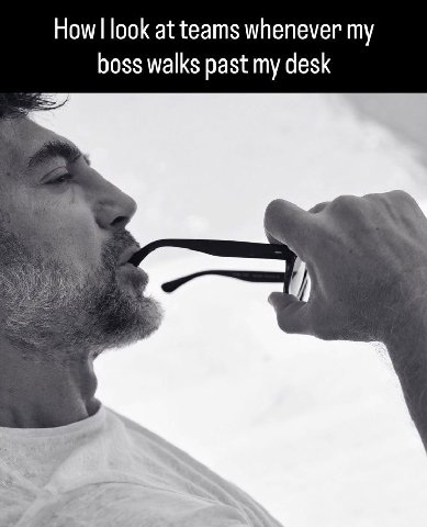 How look at teams whenever boss walks past my desk