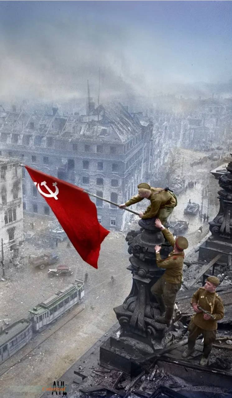С Днём Победы друзья!