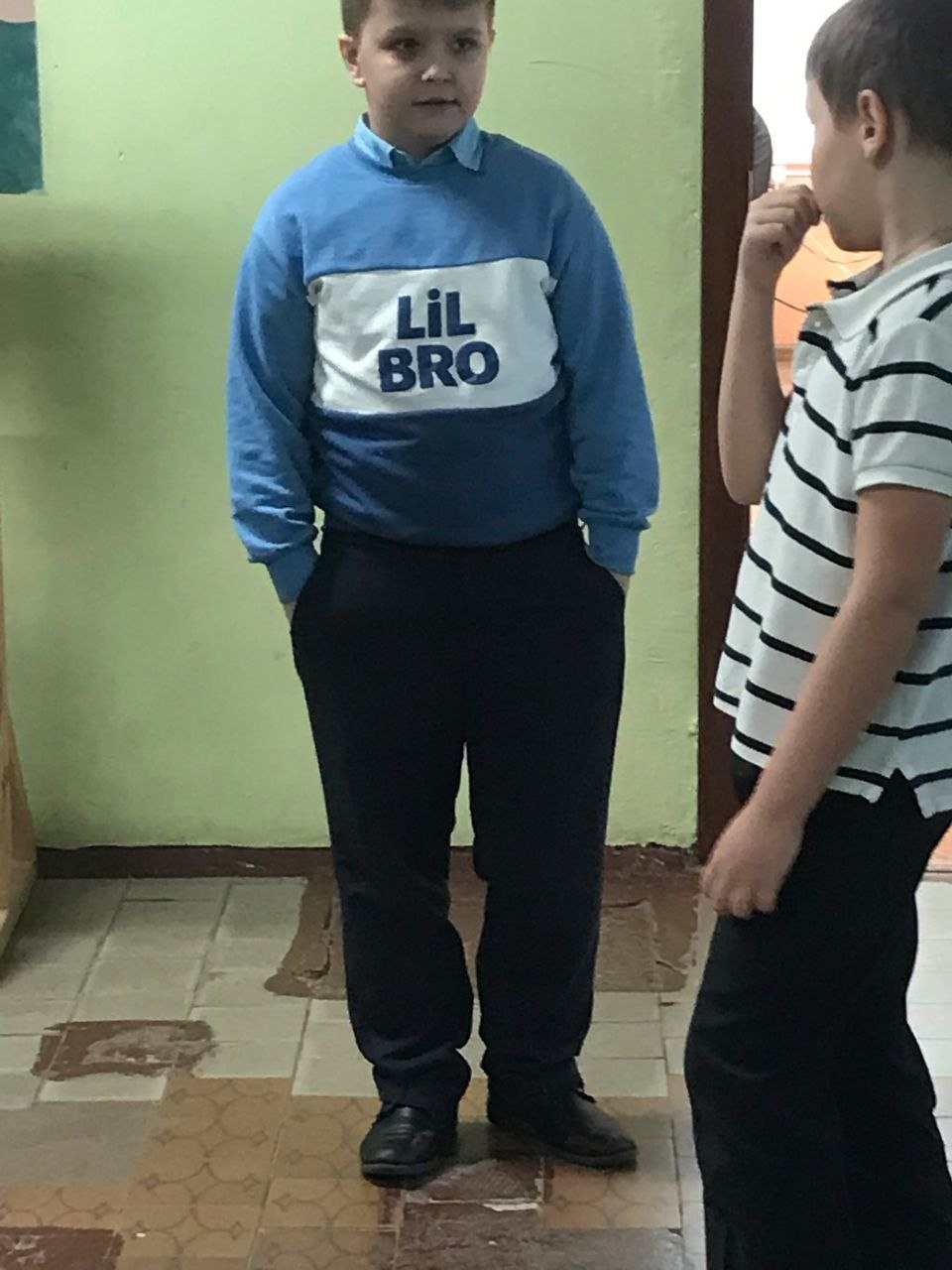 а у 4