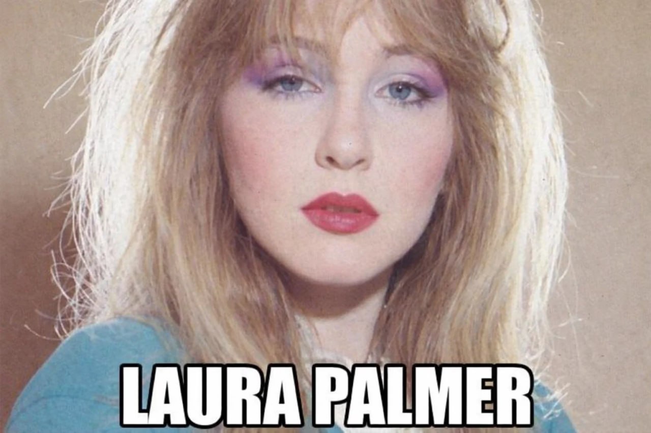 и) 3 roe 7 LAURA PALMER