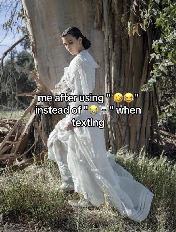 у: 4 me nstead when texting A 7“