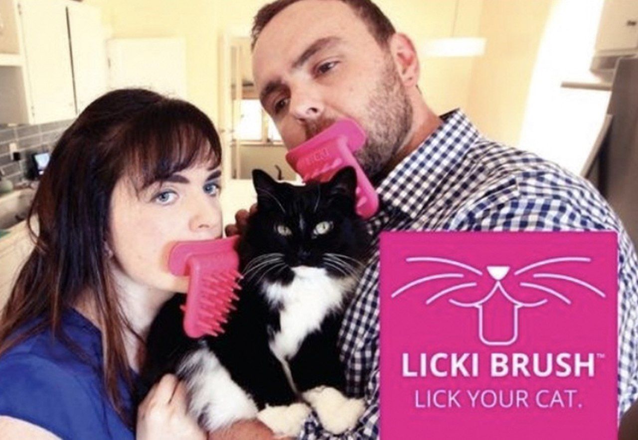 a 4 a LICKI BRUSH LICK УОЦВ САТ.