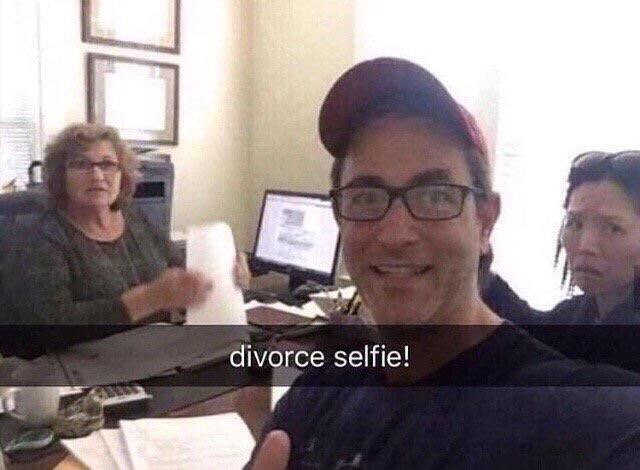 divorce selfie!