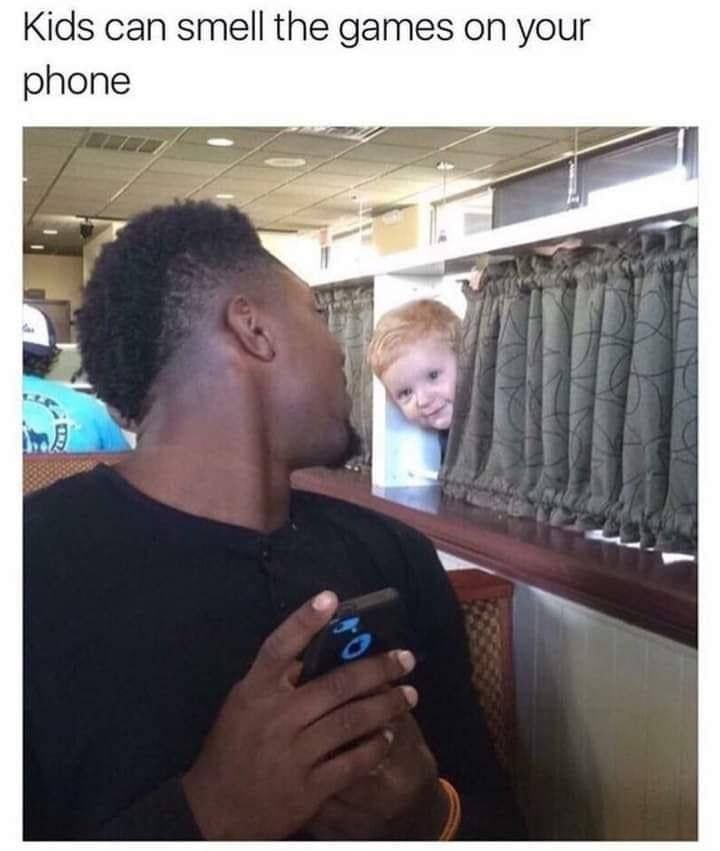 Kids can smell the games on your phone я у 1