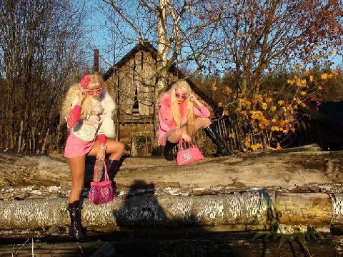 Я И ТАСЯ С ТОКСИЧНОГО КАНАЛА Я И ТАСЯ С ТОКСИЧНОГО КАНАЛА