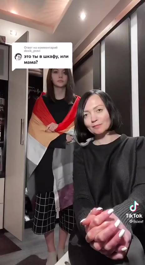 А я напоминаю, что женщины без strong bisexual vibes меня не интересуют