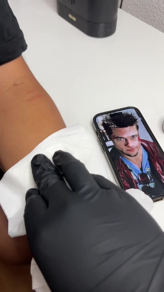 у 3