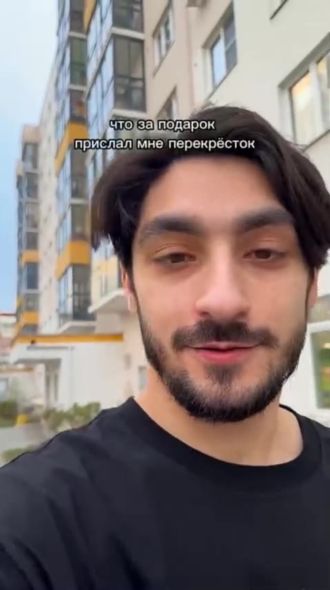 ленинградцы, питерцы, санкт-петербурцы.

сходите на Колясика, он оч смешной. 

(смотреть до конца)