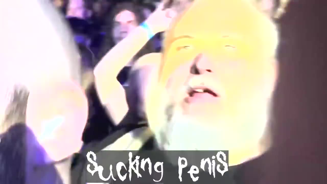 я Sucking Penis