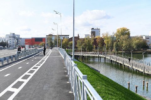 Мост на Назарбаева ориентировочно откроют на следующей неделе. Посмотрите, как он выглядит сейчас в ролике «ТатарстанДа» и почитайте, как изменилась территория

https://entermedia.io/news/most-na-naza