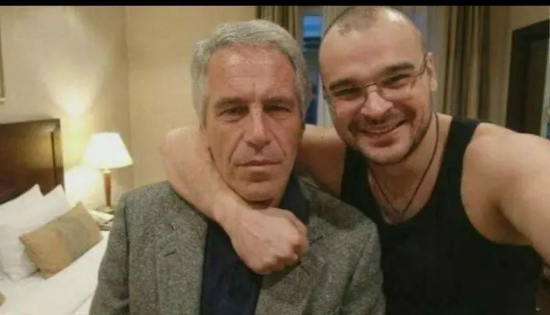 а 5 у a