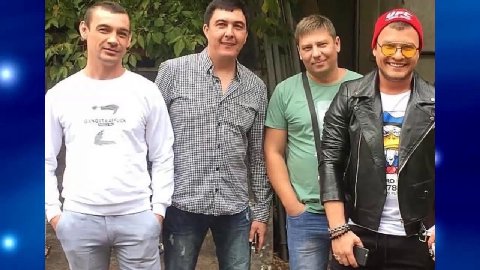 щас в зомбоящике скуфовата была 

пиздец