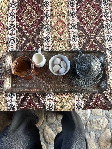 а мне это дороже айс латте на банановом молоке со вкусом абстрактных идей