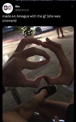 Kim made an Amogus with the (she was unaware) a
