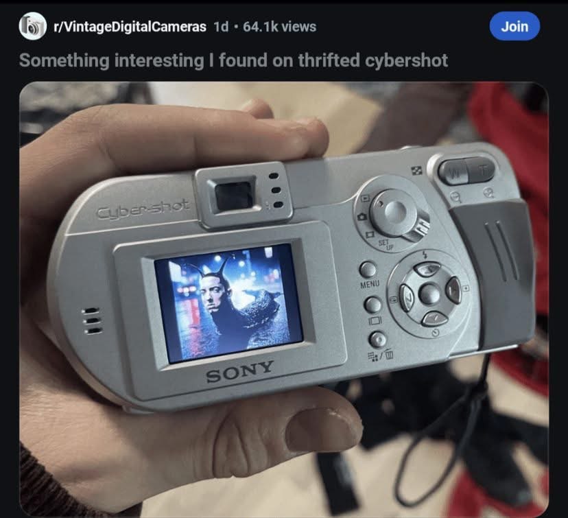 Toy r/VintageDigitalCameras views Join Something interesting found on thrifted cybershot AEN