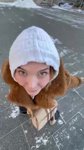 у a 4