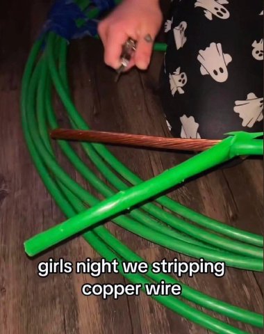girls night we stripping copper wire