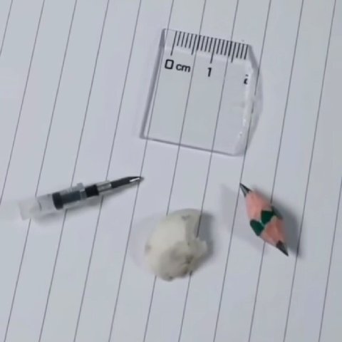 прикиньте на таком в школу гонять. чисто из кармана всё это вытащил, на стол швырнул