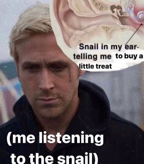 у “Snail in ваг- telling me tobuya treat (me listening to the snail)