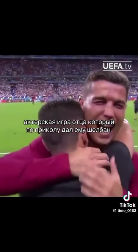 Хоронимесемьейпопугая: Хороним семьей попугая ie от’старости \ ктерская игра отца'которыйь === по приколу дал ему, шелбан \ № ie” Glare cabanas ; 9S ‘актерская играотцаоторый a