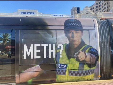 (а POLITES 2 POLITES