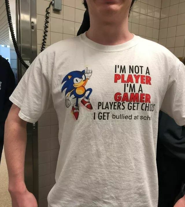 NOTA PLAYER 4, ГМА Ger GET bullied at sch