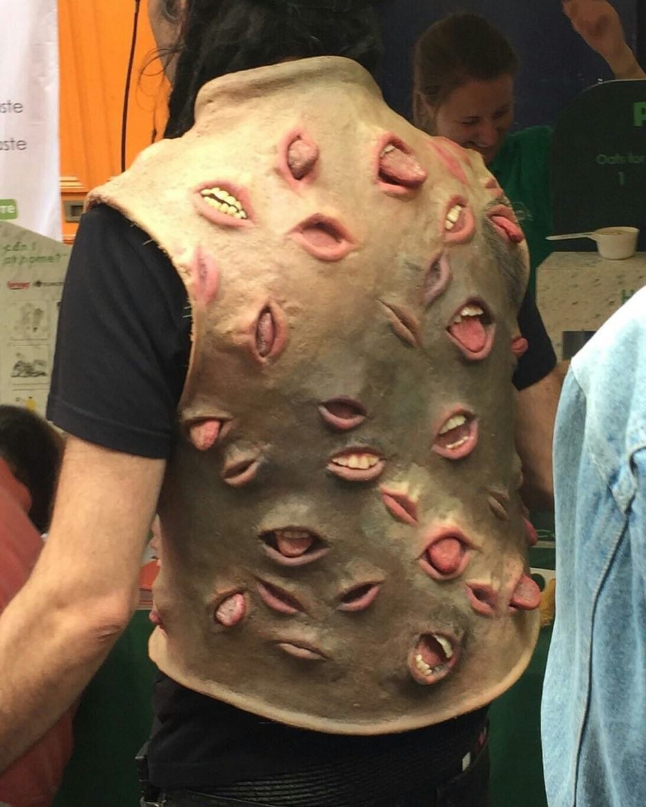 7 7 4 6