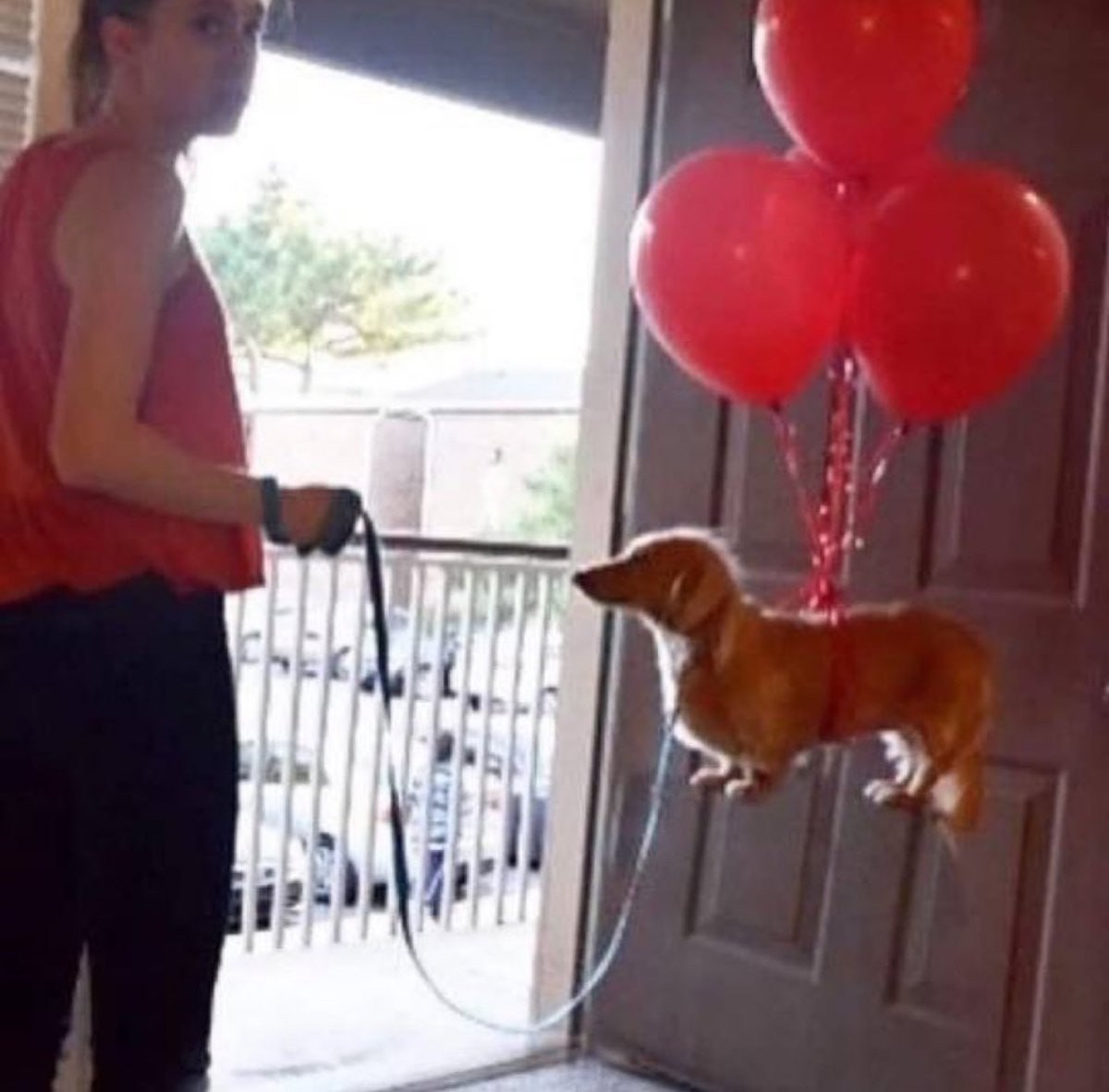 У»