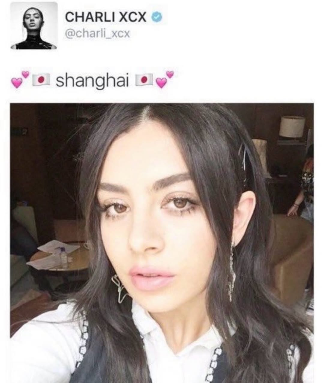 CHARLI XCX shanghai 7 С