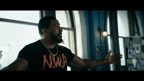 крутые футболки у ММ из "пацанов":

https://nerdist.com/article/marvin-mm-milk-best-tshirts-on-the-boys-laz-alonso-prime-video/