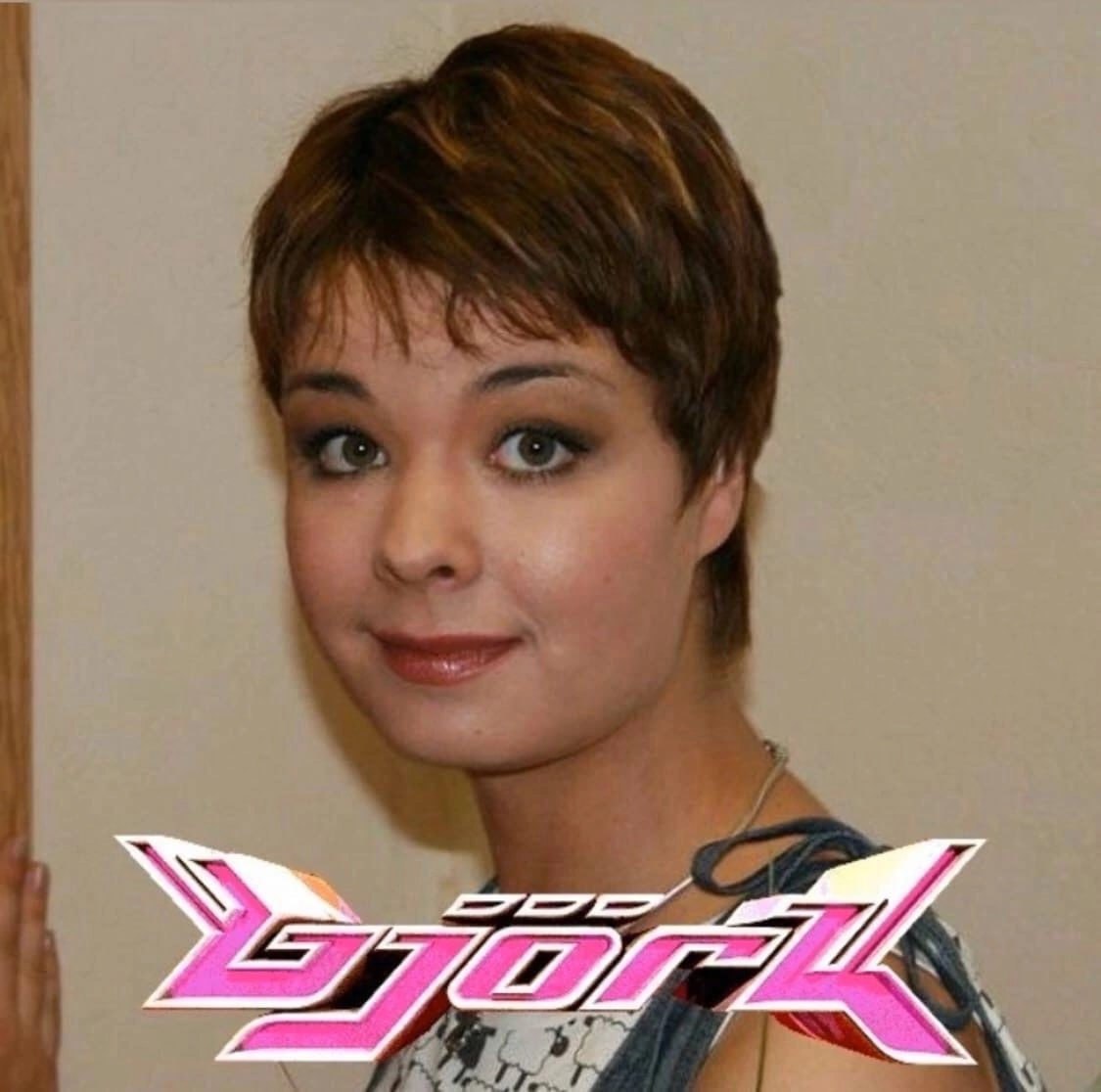 272